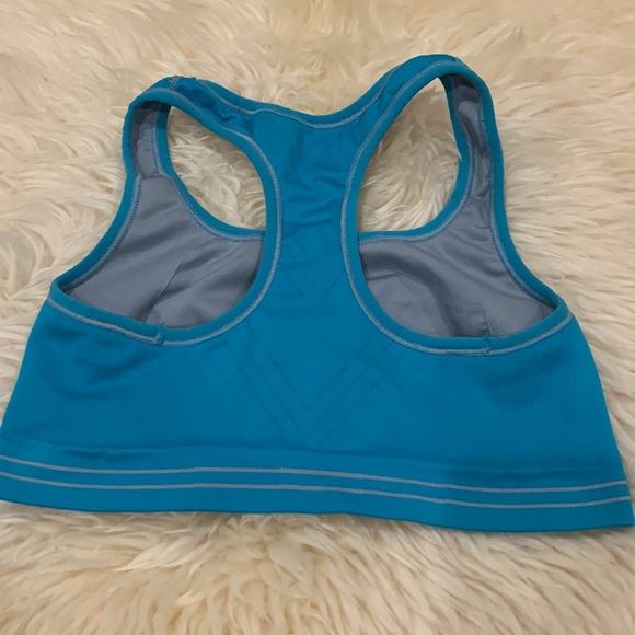 Champion 2 Pack Fitted Sports Bras in Purple & Turquoise Reversible size Medium - Picture 3 of 11